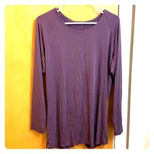 Lululemon NWT long sleeve shirt